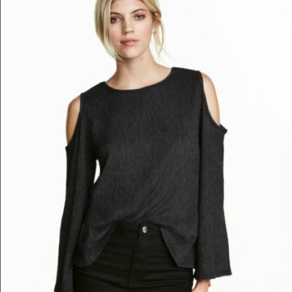 H&M Cold Shoulder Dark Green Top Size L